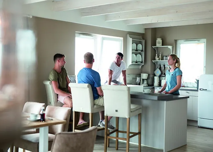 Beach Apartments Heiligenhafen Apartahotel 4*